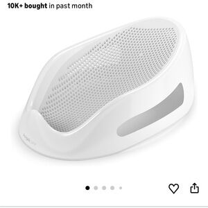 Angelcare White Baby Bath Support - Comfortable Newborn Bath Seat